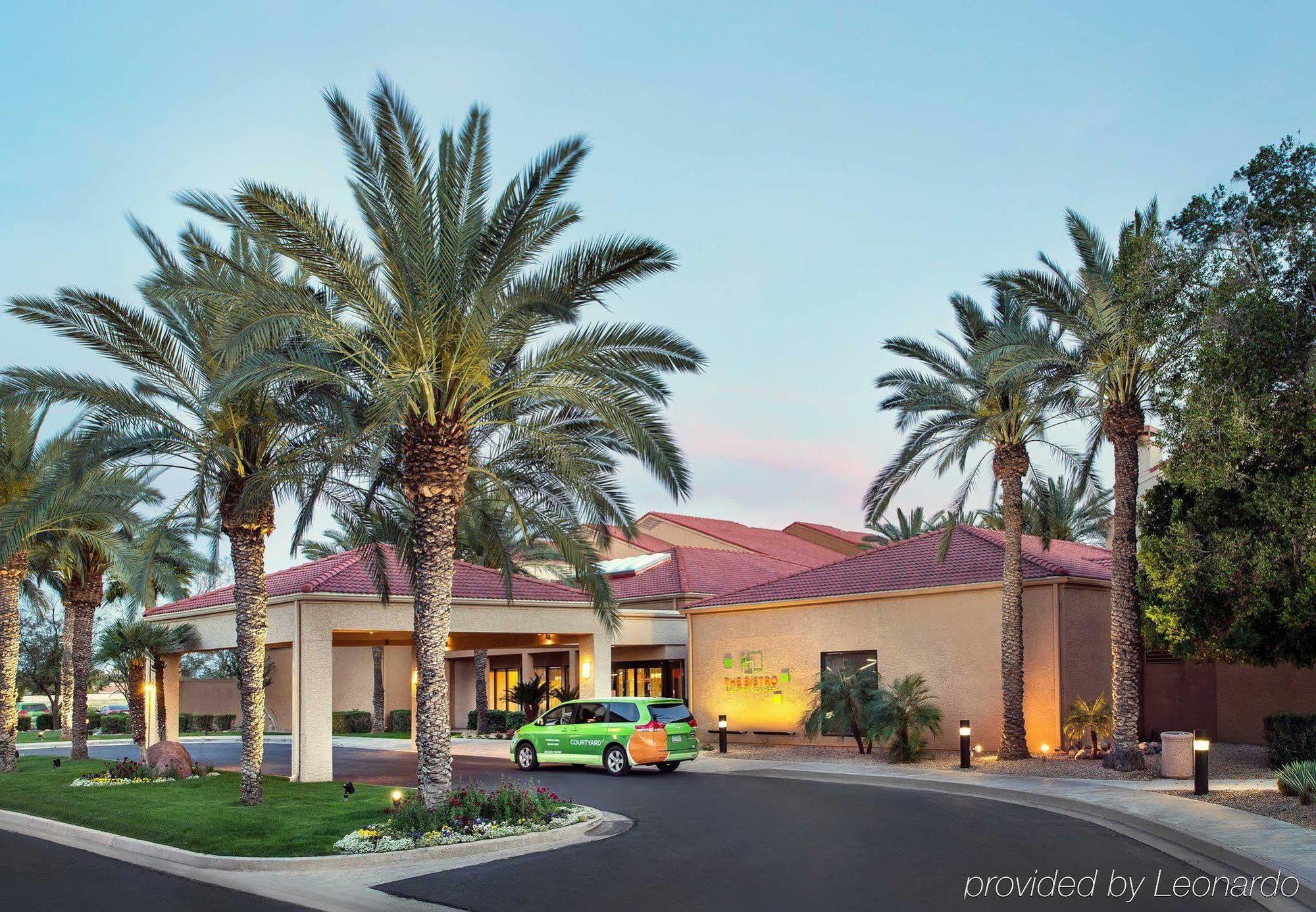 Courtyard By Marriott Phoenix Mesa Exterior photo